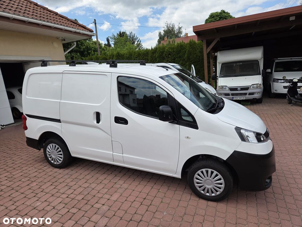 Nissan NV200 - 1