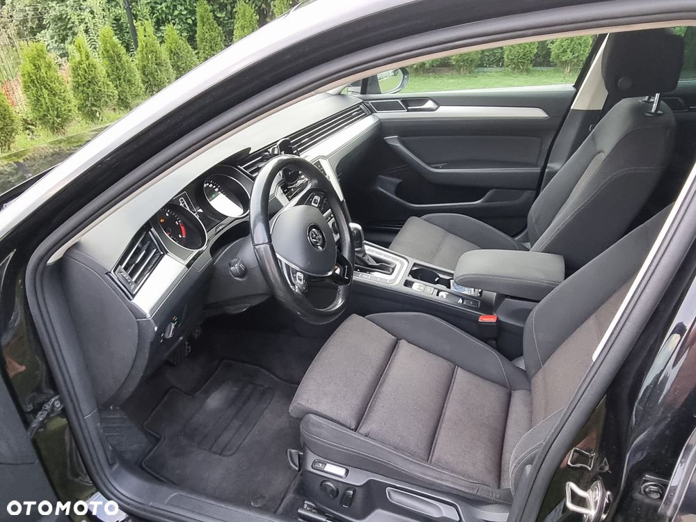 Volkswagen Passat 2.0 TDI BMT Comfortline DSG - 5