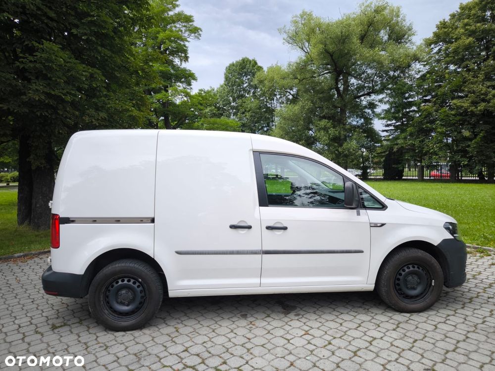 Volkswagen Caddy - 11