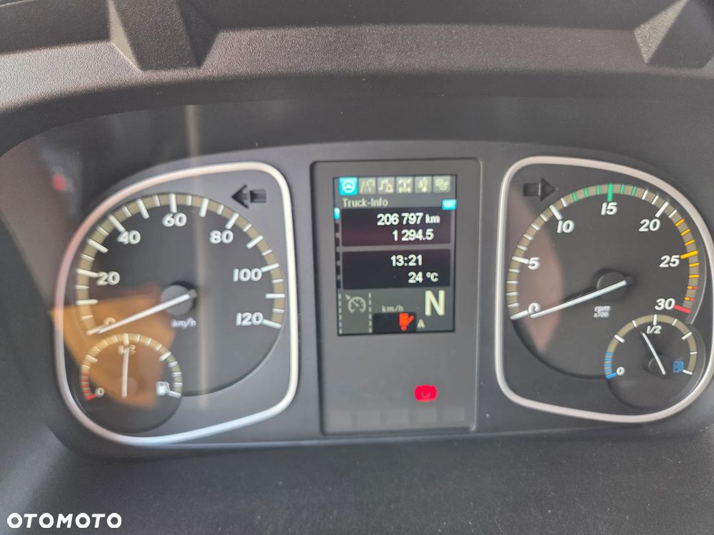 Mercedes-Benz Atego 818 - 15
