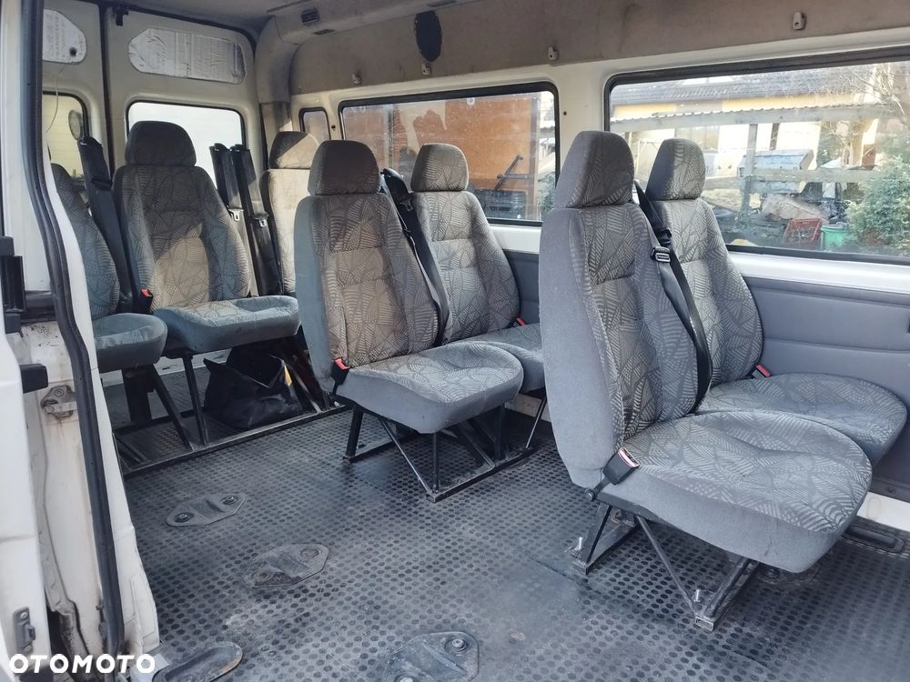 Ford Transit Tourneo - 6