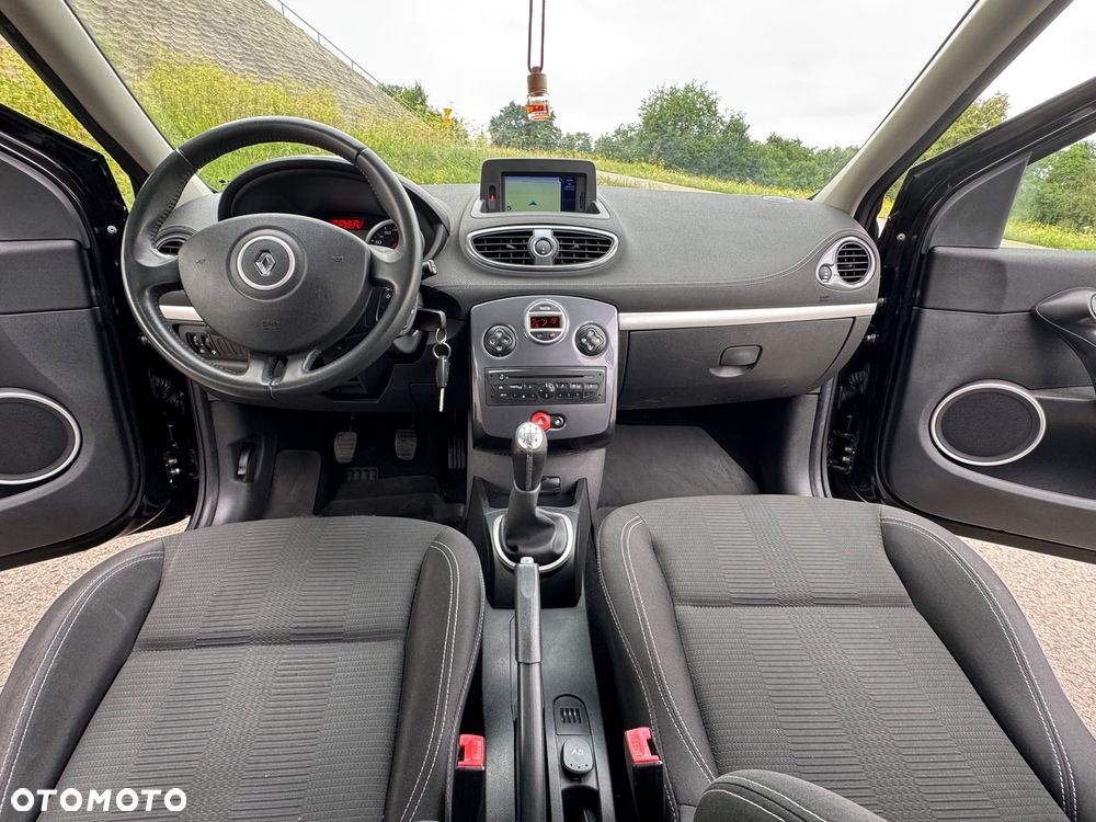 Renault Clio 1.2 TCE Authentique - 33