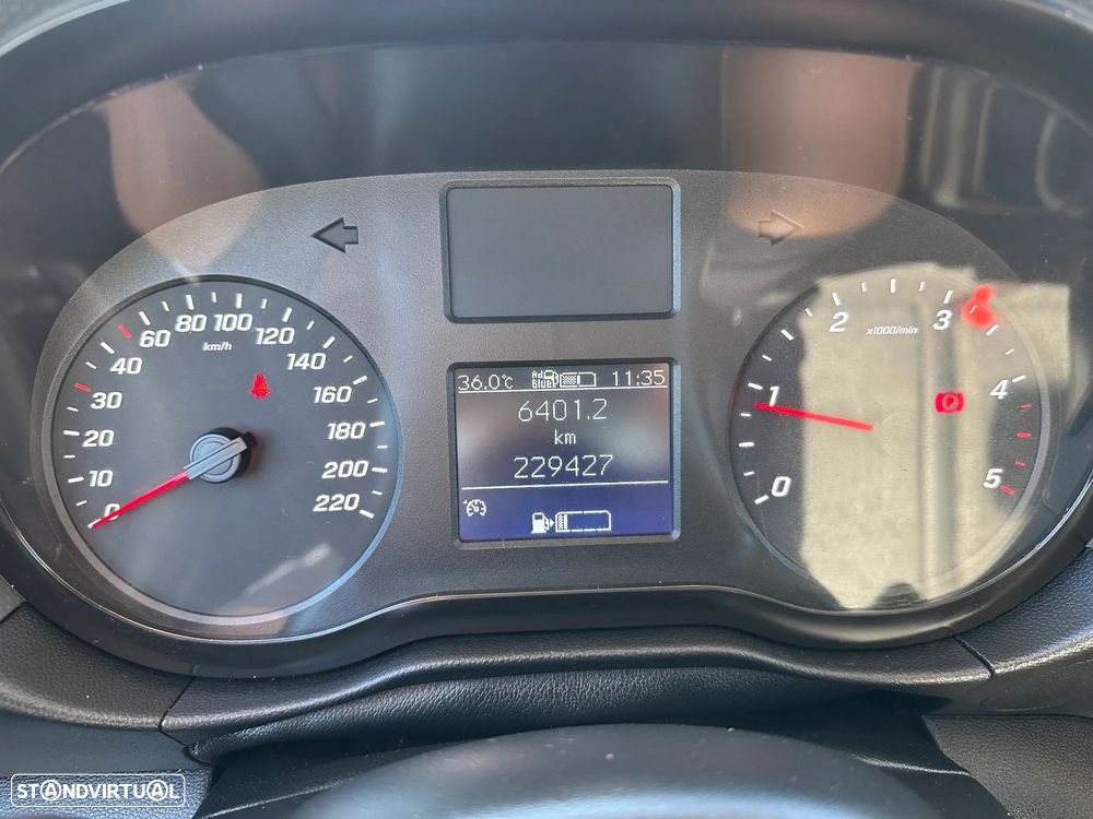 Mercedes-Benz CITAN 110 CDI 3 LUGARES IVA DEDUTIVEL - 23