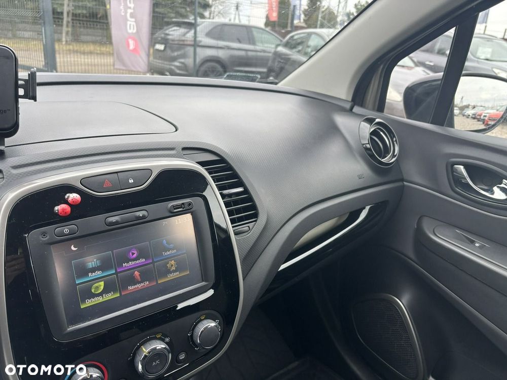 Renault Captur - 25