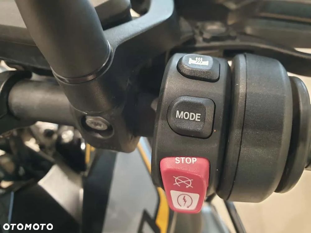 BMW R - 16