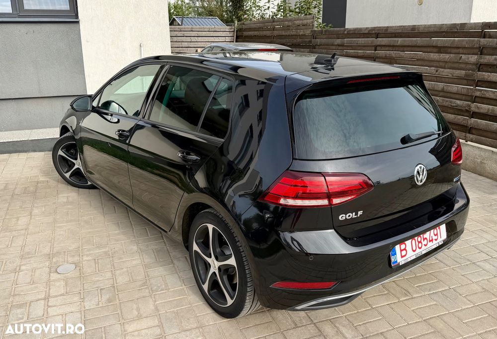 VOLKSWAGEN Golf 2019 — imagine 12