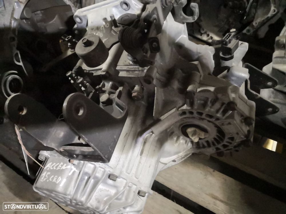 Caixa De Velocidades Hyundai Accent Ii (Lc) - 1
