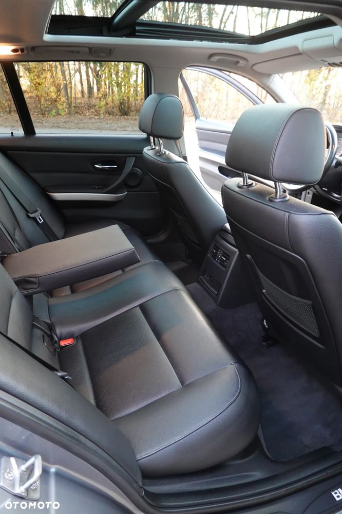 BMW Seria 3 - 27