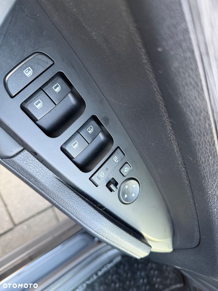 Kia Sportage 1.6 T-GDI MHEV L 2WD DCT - 26