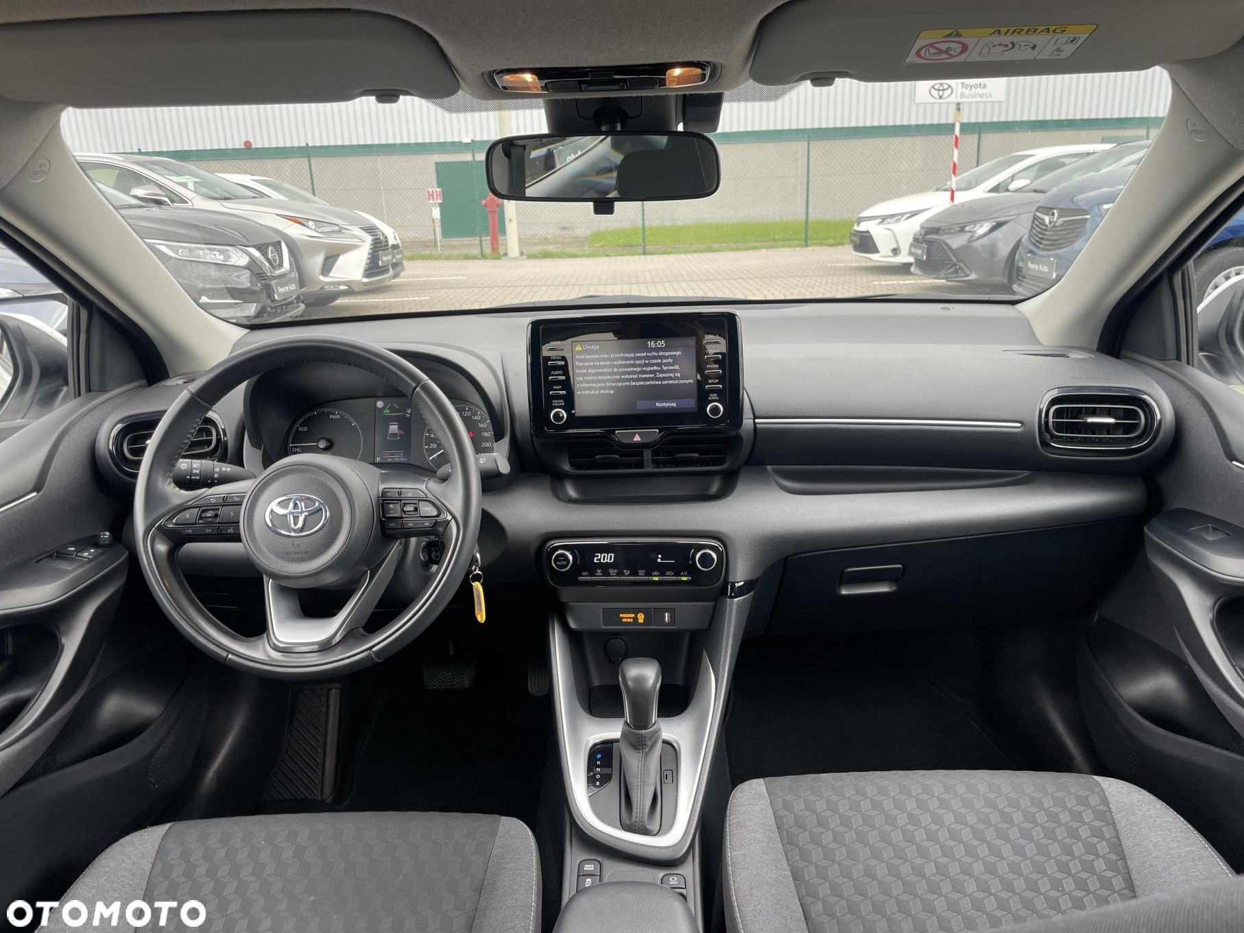 Toyota Yaris - 11