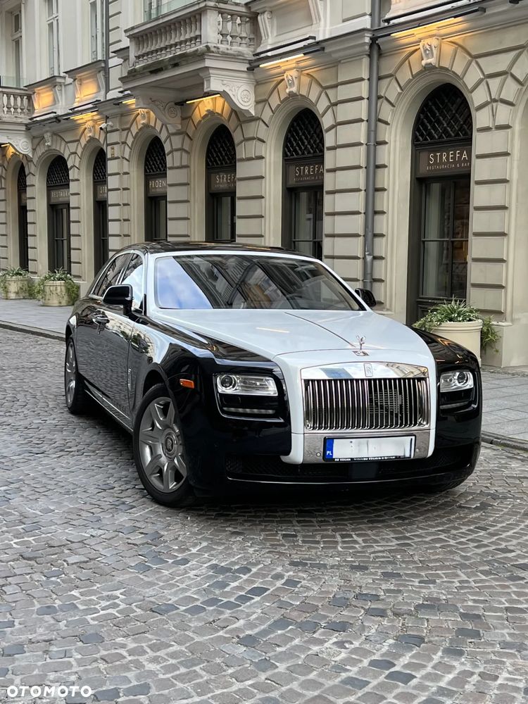 Rolls-Royce Ghost - 1