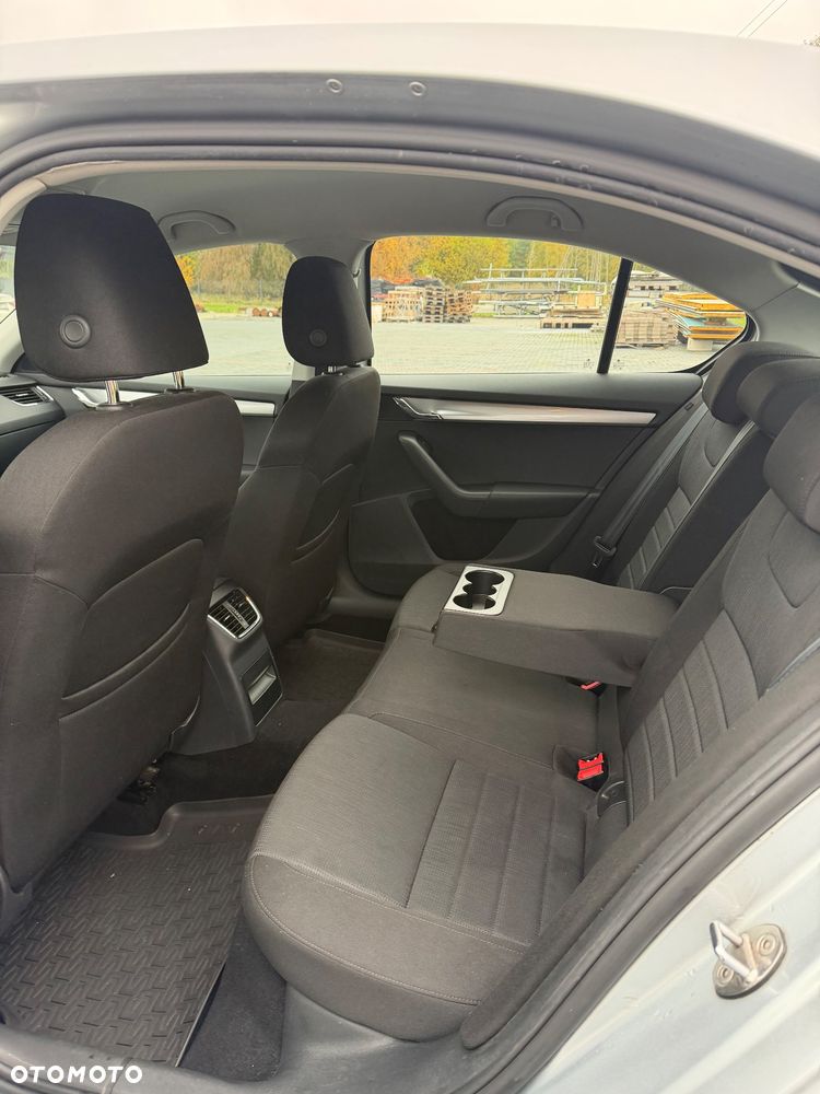 Skoda Octavia - 9