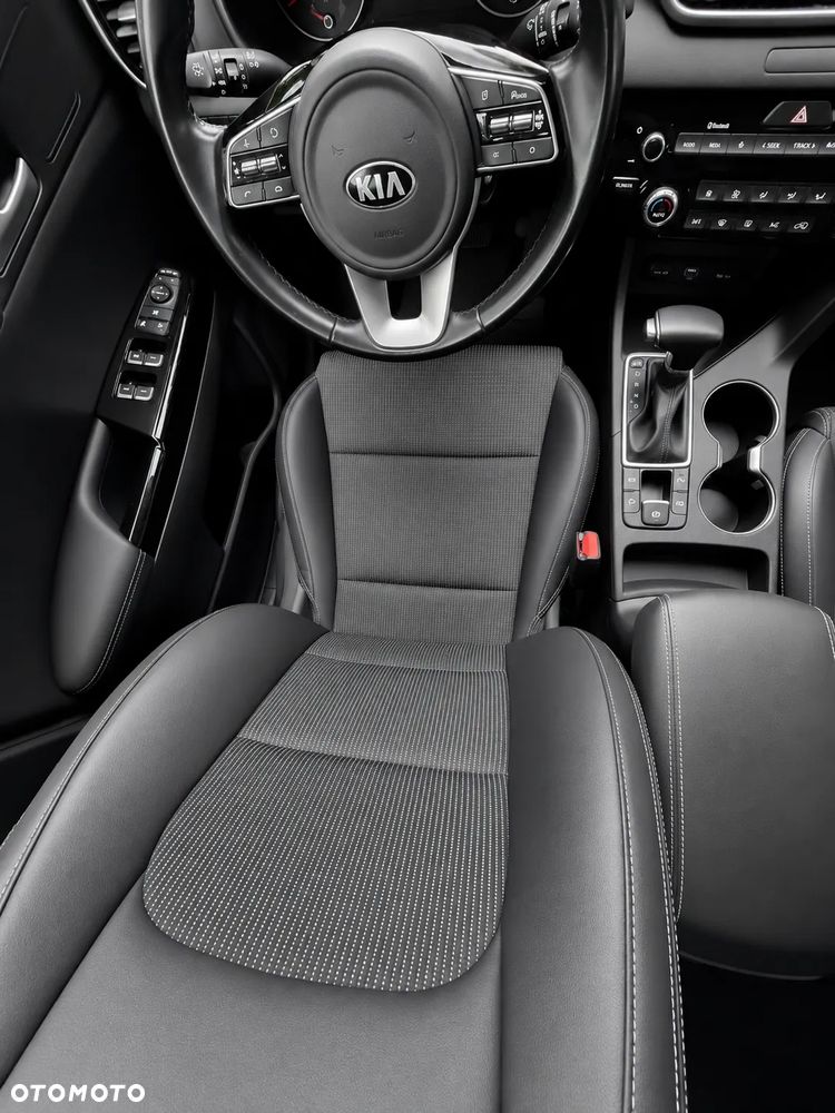 Kia Sportage 1.6 CRDI MHEV Black Edition Plus 2WD DCT - 8