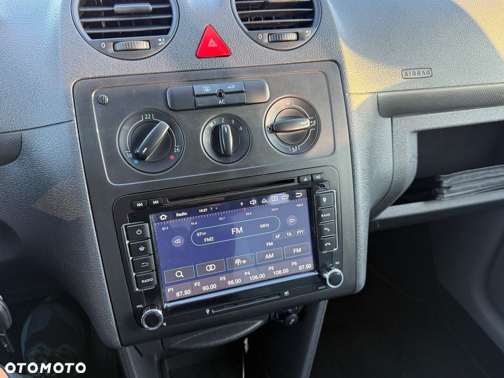 Volkswagen Caddy Life - 28