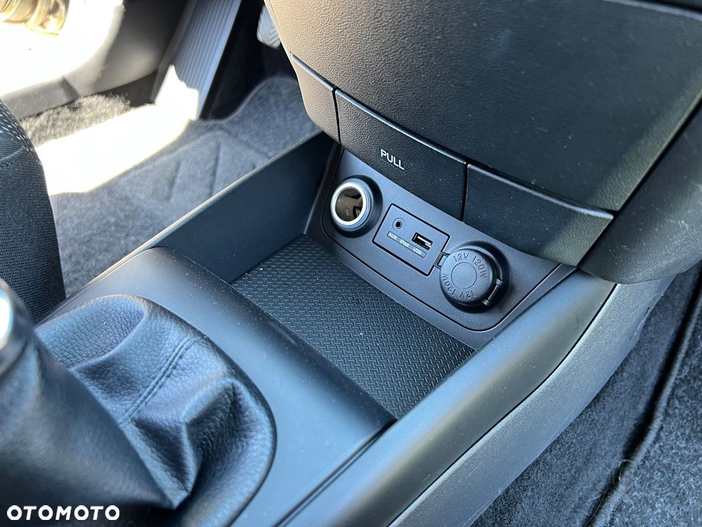 Hyundai i30 1.4 Blue Comfort - 32