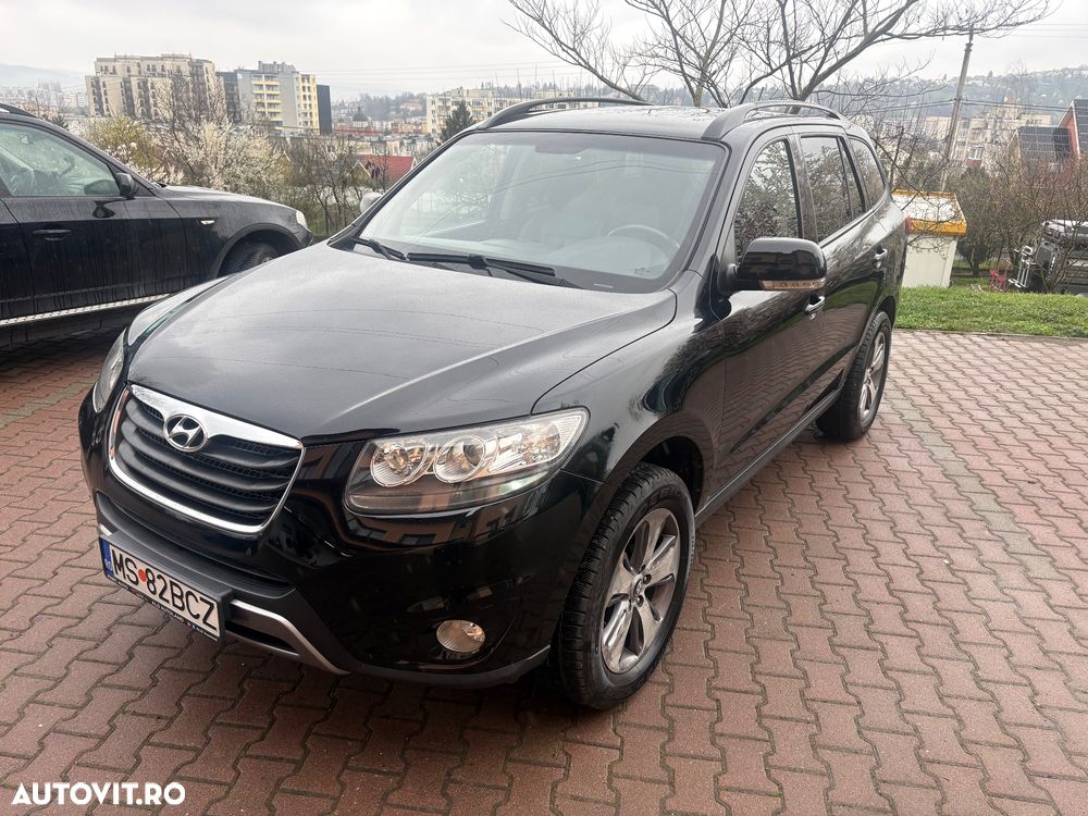 Hyundai Santa Fe - 1