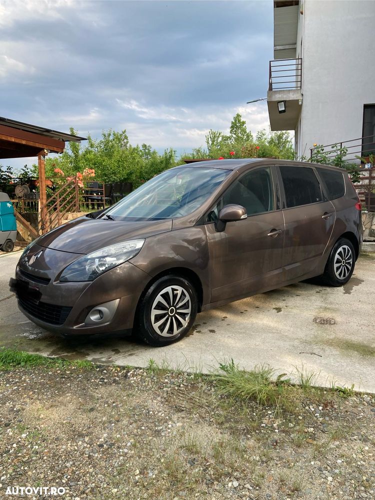 Renault Grand Scenic Energy dCi 110 Start & Stop Dynamique - 9