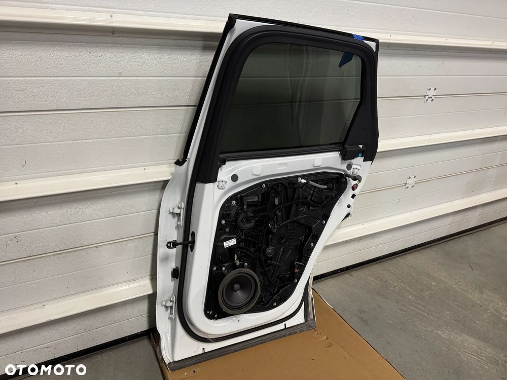 VOLVO XC60 II DRZWI PRAWE PRZÓD TYŁ 707 - 8