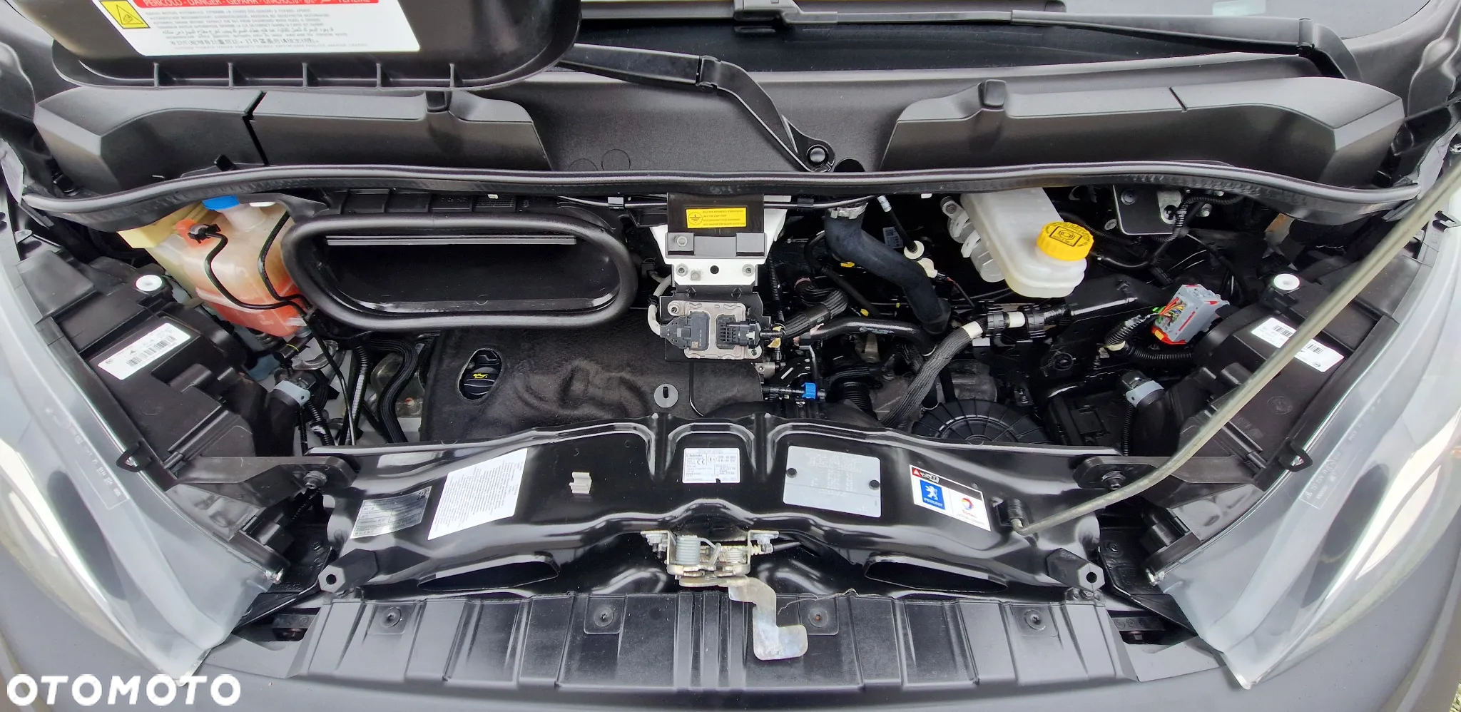 Peugeot BOXER 2,2 HDI 165 KONNY KONTENER 4,2M KLIMA WEBASTO KAMERA 107T/KM PRZEBIEGU GWARANCJA - 17