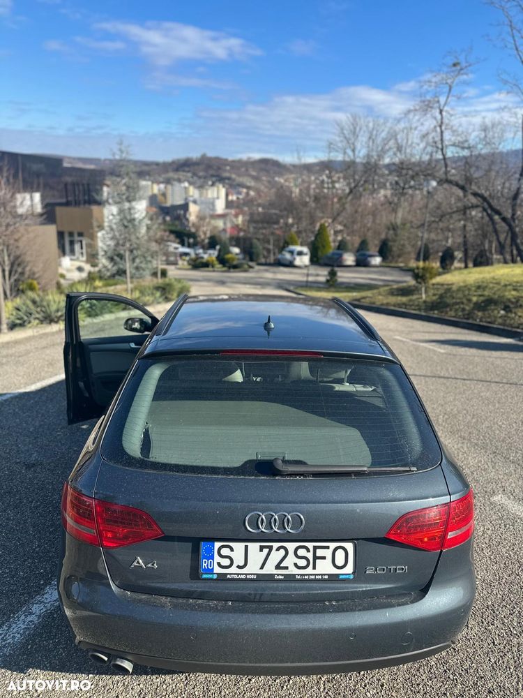 Audi A4 Avant 2.0 TDI - 14