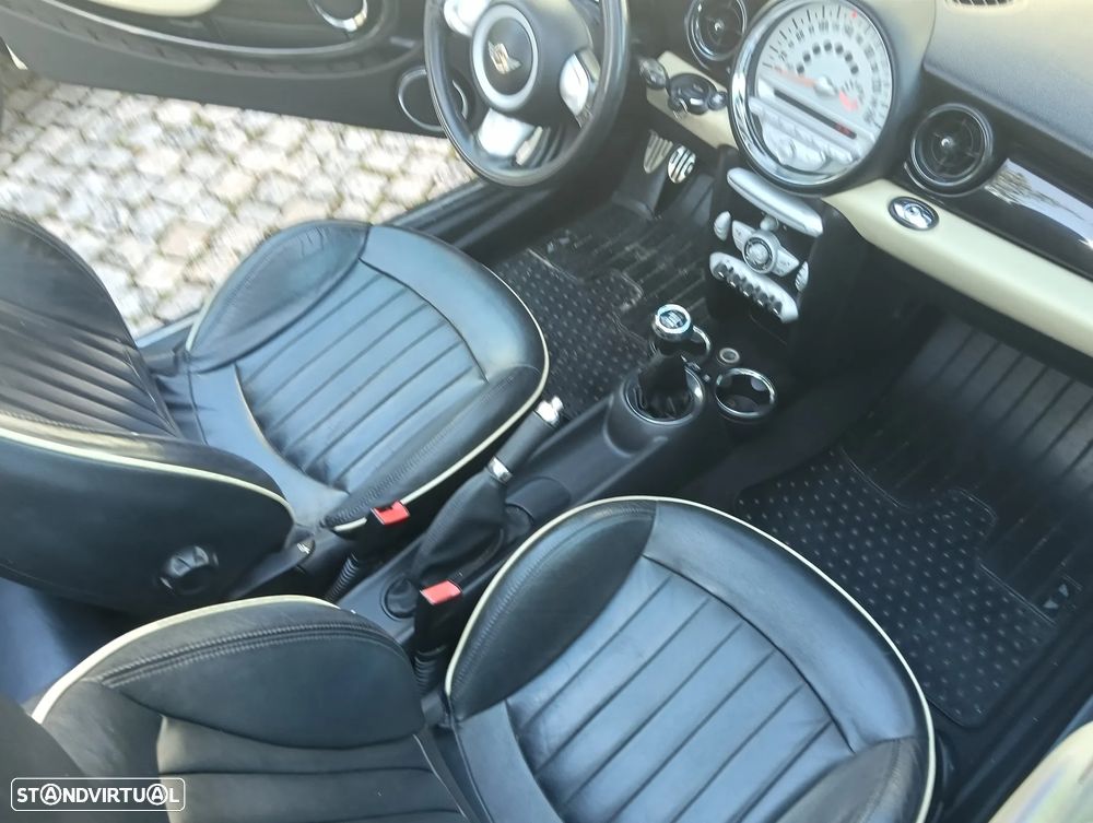 MINI Cabrio Cooper S - 36