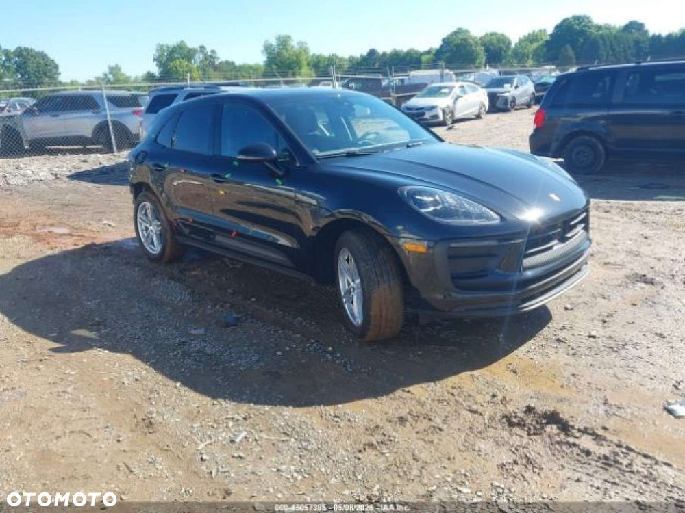 Porsche Macan - 2