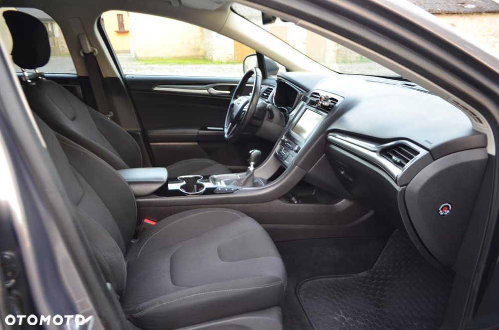 Ford Mondeo 1.6 TDCi Start-Stopp Titanium - 30
