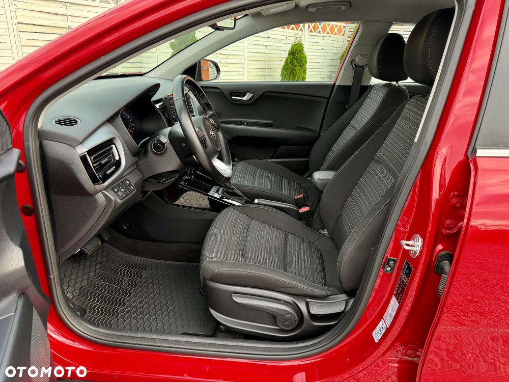 Kia Stonic - 8