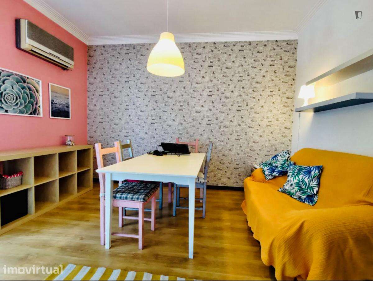 Quarto - localizado em Sete Rios Lisbon - Grande imagem: 2/30