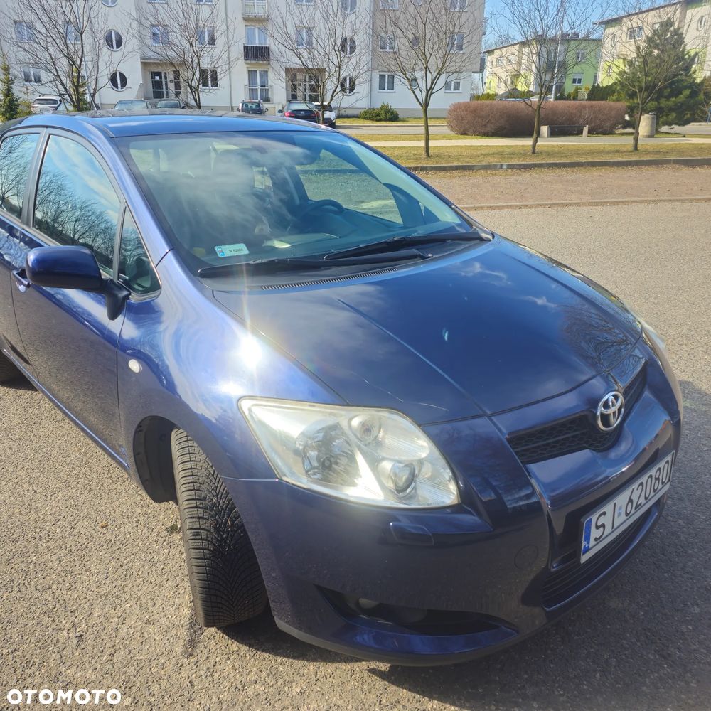 Toyota Auris 1.6 VVT-i Premium - 2