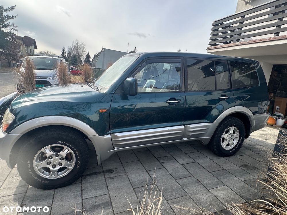 Mitsubishi Pajero - 6