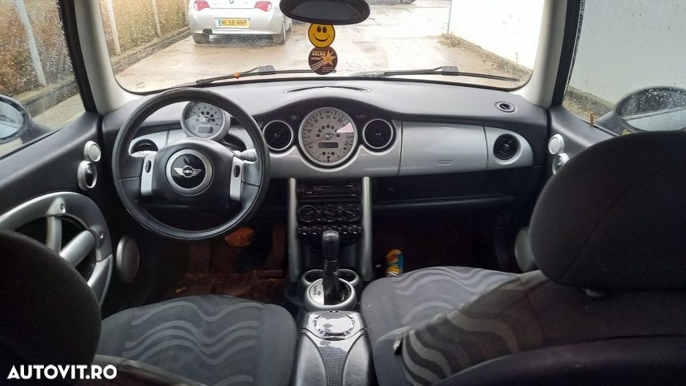 Dezmembrari Mini ONE 2003 Coupe 1.6 benzina - 7