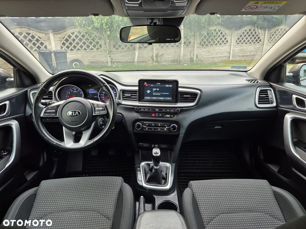 Kia Ceed 1.4 L Business Line - 7