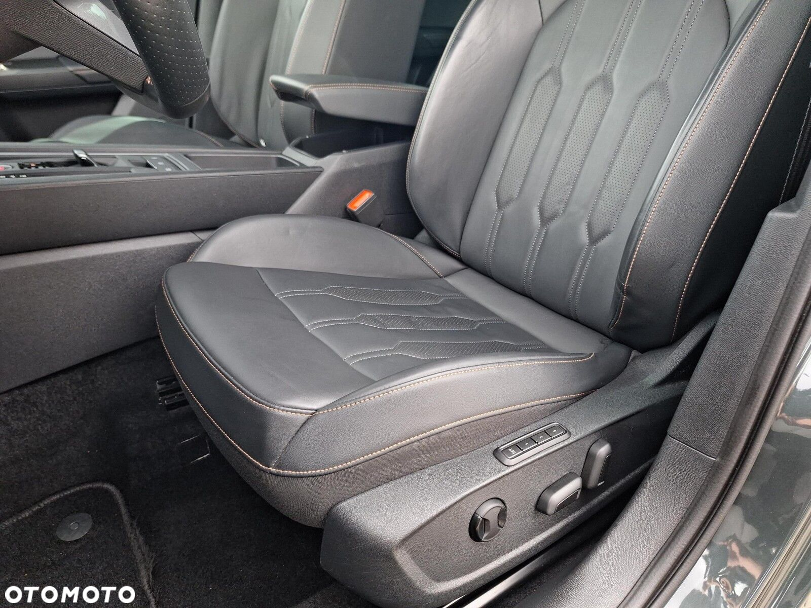 Cupra Formentor 1.4 e-Hybrid DSG - 11