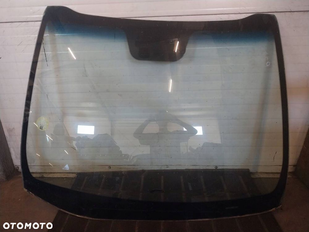 SZYBA CZOŁOWA PRZEDNIA SENSOR GRZANA KIA CEED II 96000-3K000 - 1