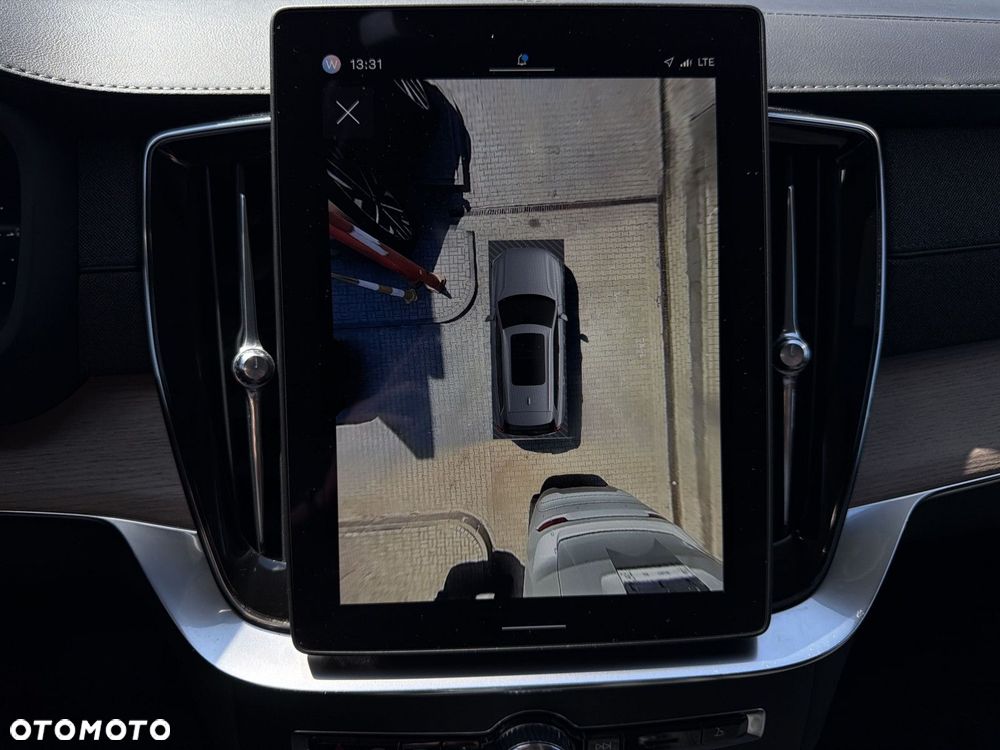 Volvo XC 90 - 25