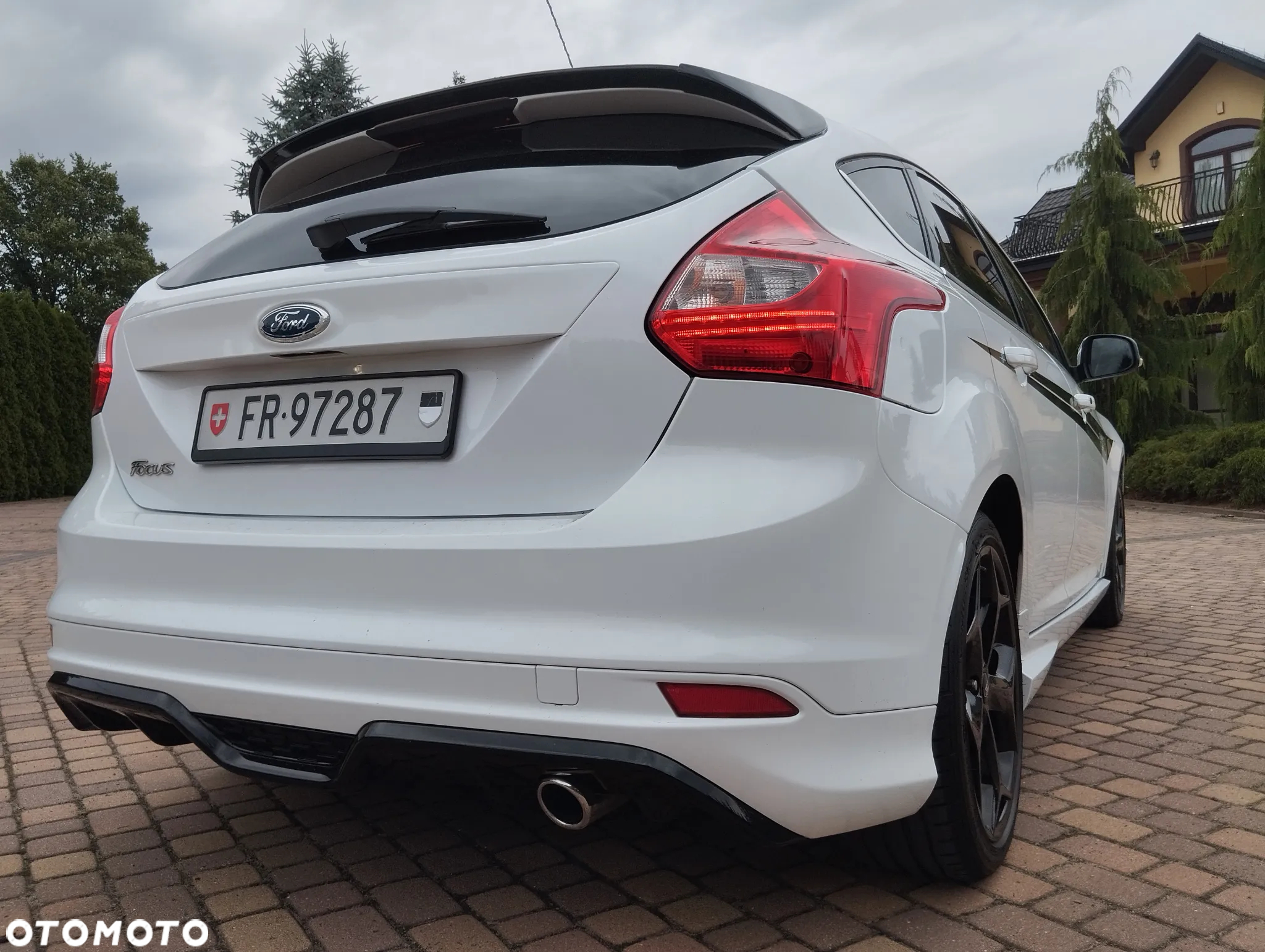 Ford Focus 1.6 EcoBoost Start-Stopp-System Champions Edition - 14