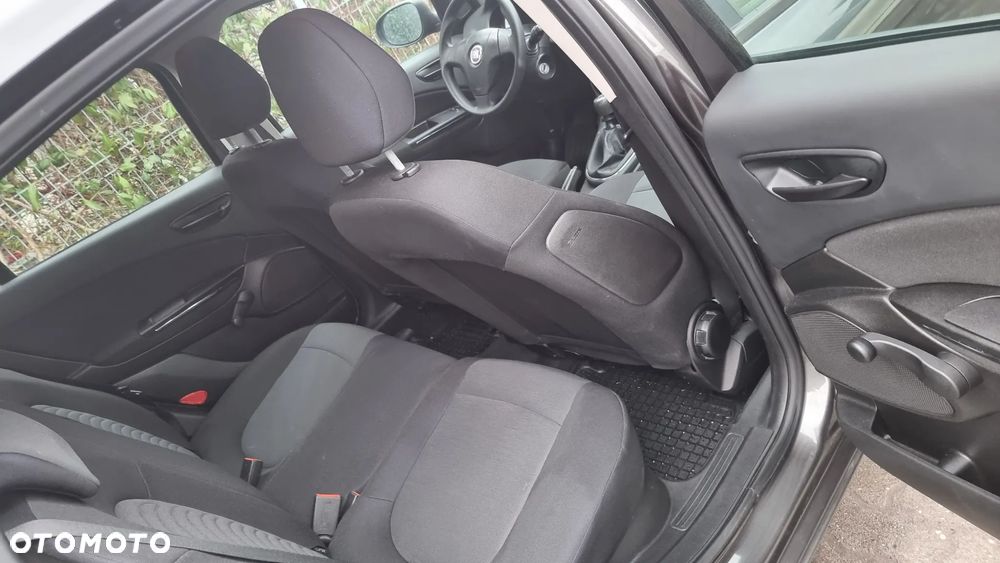 Fiat Bravo 1.9 Multijet Active - 8