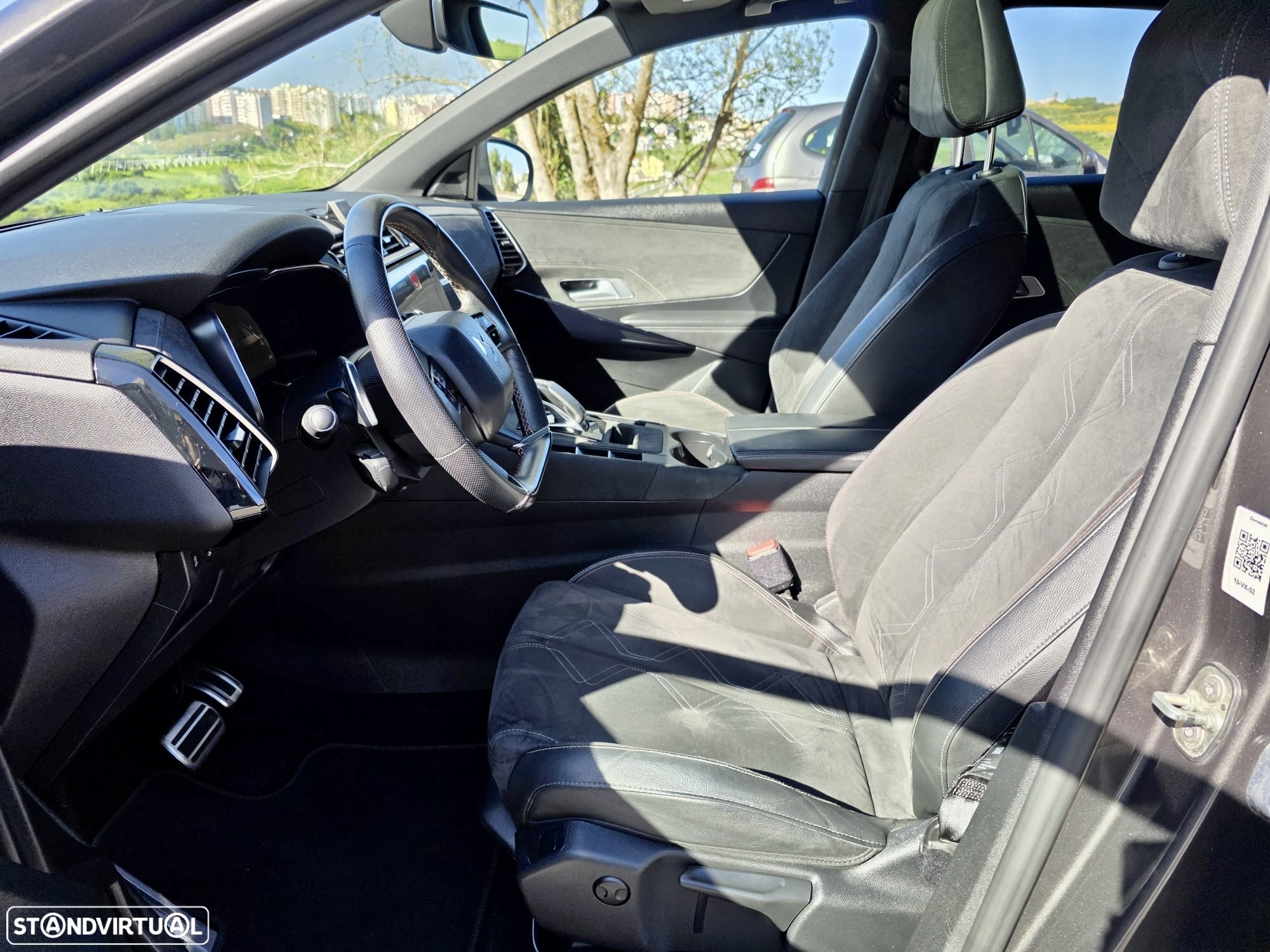 DS DS7 Crossback 2.0 BlueHDi Performance Line EAT8 - 10
