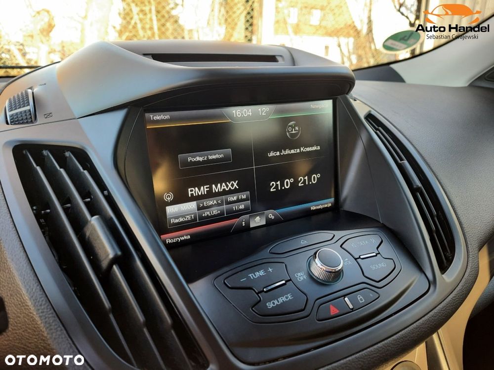 Ford Kuga 1.5 EcoBoost 2x4 Titanium - 18