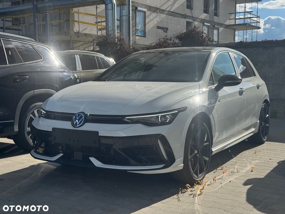 Volkswagen Golf - 3