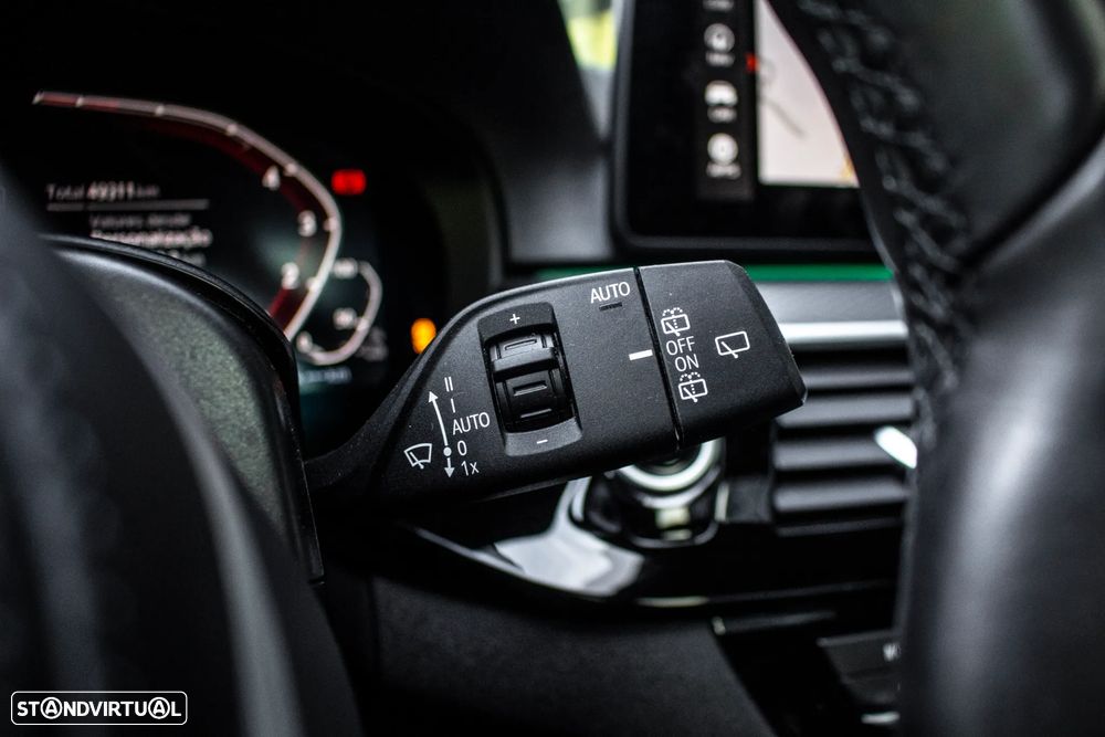 BMW 530 e Pack Desportivo M - 18