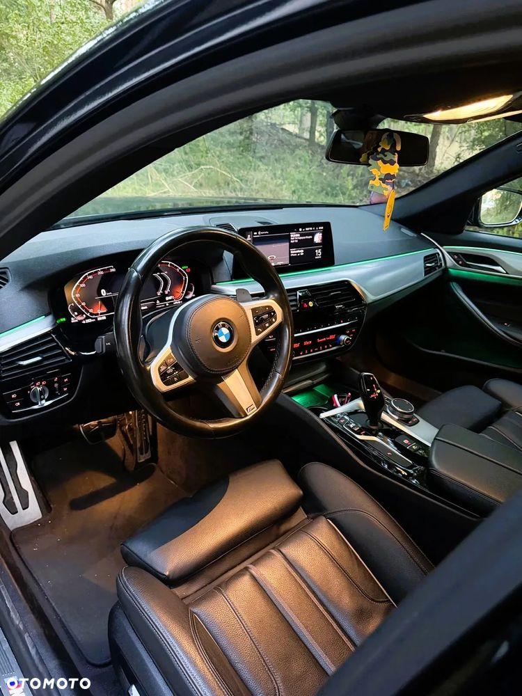 BMW Seria 5 520d MHEV M Sport sport - 24