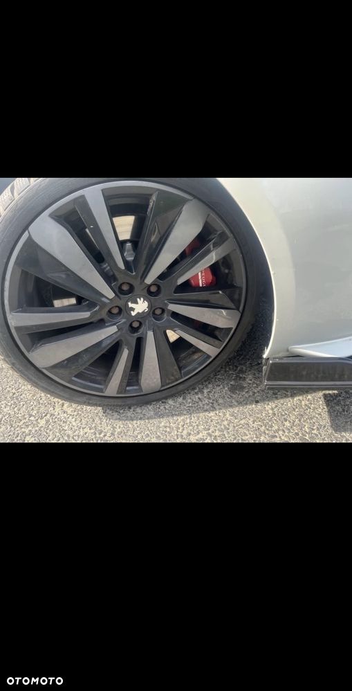 Peugeot 308 1.6 e-THP S&S GTi by Sport - 9