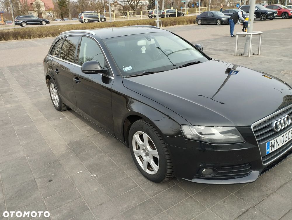 Audi A4 Avant - 11