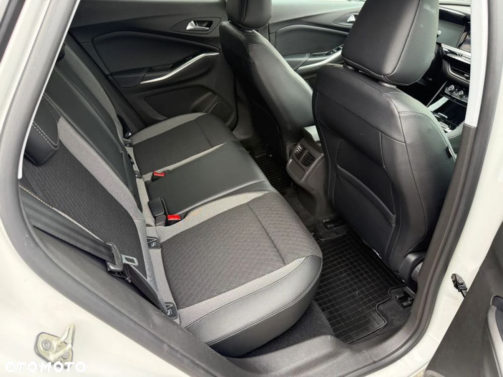 Opel Grandland X 1.5 D Start/Stop Automatik Design Line - 30