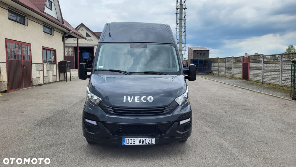Iveco Daily 35S180 / doka / auto brygadowe / 7 osobowe / - 2