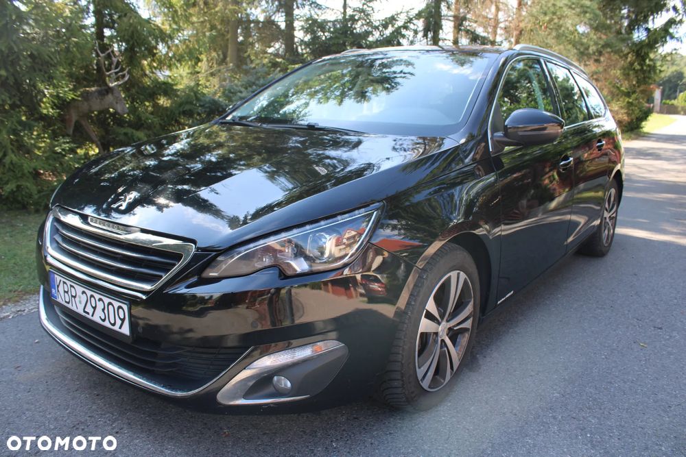 Peugeot 308 1.6 BlueHDi Allure S&S - 1