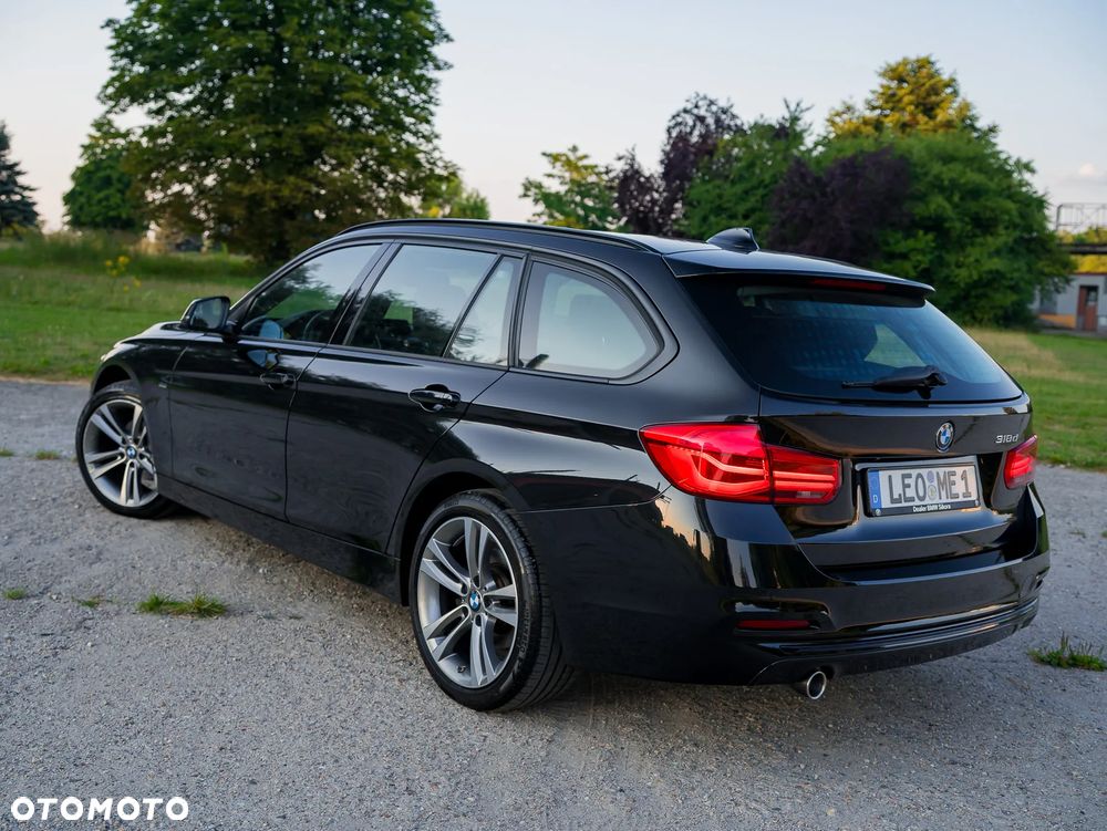 BMW Seria 3 318d Sport Line - 15