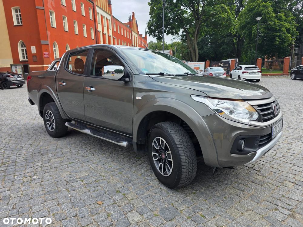 Fiat Fullback 2.4 MJ DC LX Silver + - 7